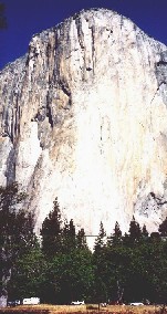 08 El Cap full face.JPG (100708 bytes)