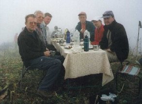 Breakfast near Korchon.jpg (51933 bytes)