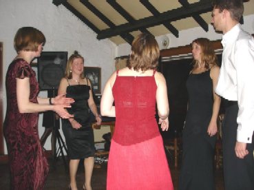 Dinner disco.JPG (99897 bytes)