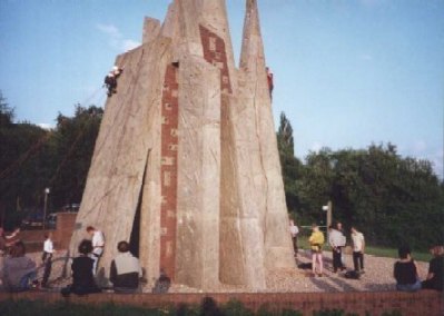 Phasells Wood Climbing Wall.jpg (116974 bytes)