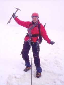 Leigh in Ecrins.jpg (37616 bytes)