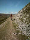 pw- Nice singletrack, Murbeck Moor, Yorkshire Dales.jpg (56890 bytes)